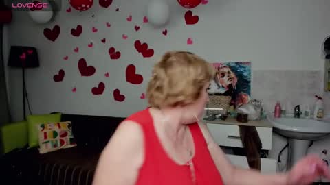 Snapshot of beautiful_lina7 chatting on 9, 3, 2025 your Lana online show from 9, 3, 2025