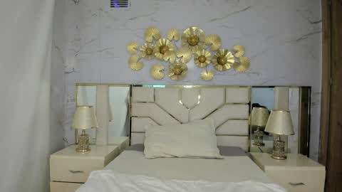   online show from 5, 4, 2026