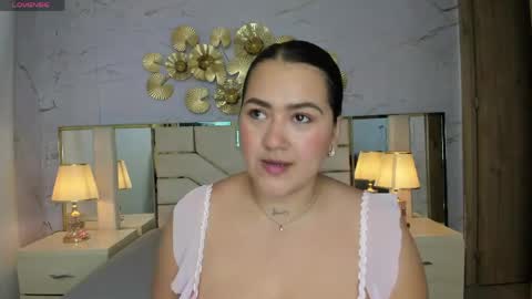   online show from 15, 4, 2026