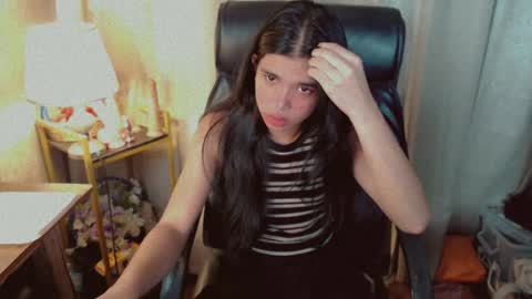 Snapshot of beautifultrixie chatting on 16, 7, 2026 TRIXIE online show from 16, 7, 2026