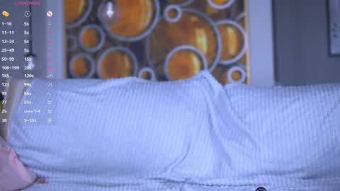 Polly  online show from 21, 9, 2025