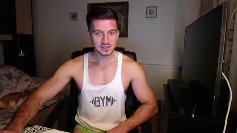 Mia and Jake online show from 12, 11, 2025