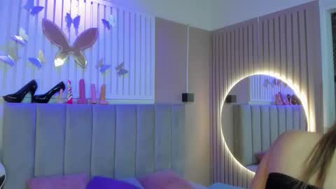 Chantall online show from 11, 2, 2026