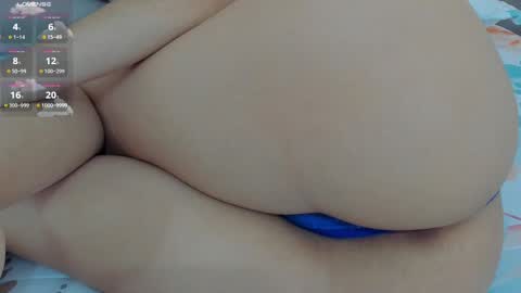 Snapshot of beautyari_ chatting on 11, 3, 2025 Ariana Reyes online show from 11, 3, 2025