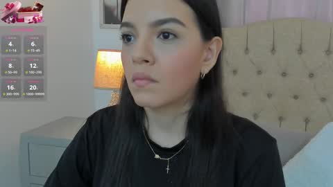 Snapshot of beautyari_ chatting on 16, 9, 2025 Ariana Reyes online show from 16, 9, 2025