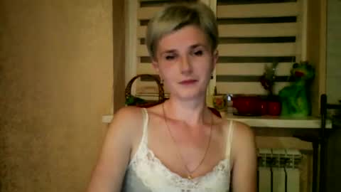 Snapshot of beautyksenia chatting on 24, 2, 2026 BeautyKsenia online show from 24, 2, 2026
