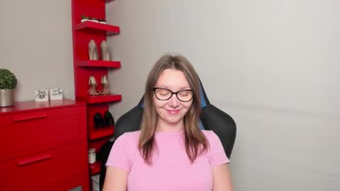 Zoe online show from 9, 9, 2025