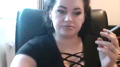 Becca-Van-Boa online show from 3, 2, 2025