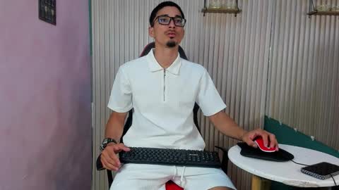 becker2_ online show from 17, 1, 2026