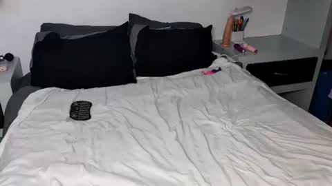 BECKY BOO  online show from 25, 2, 2025