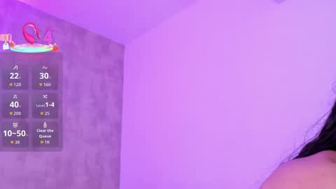 becky__g online show from 6, 11, 2025