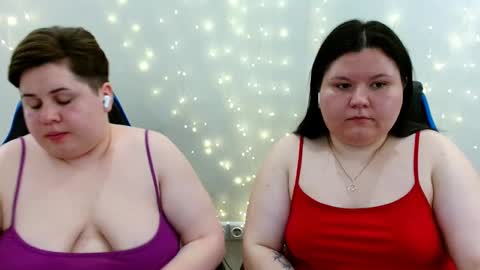 Snapshot of beckyandellen chatting on 18, 5, 2026 BeckyAndEllen online show from 18, 5, 2026