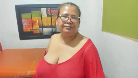 Snapshot of beckyummys chatting on 21, 2, 2025 beckyummys online show from 21, 2, 2025