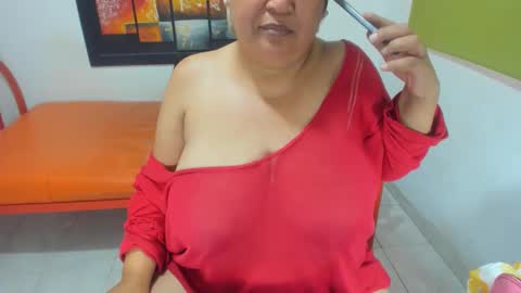 Snapshot of beckyummys chatting on 28, 2, 2025 beckyummys online show from 28, 2, 2025