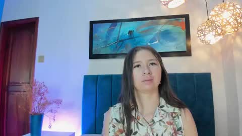 BeckyVidal online show from 8, 11, 2025