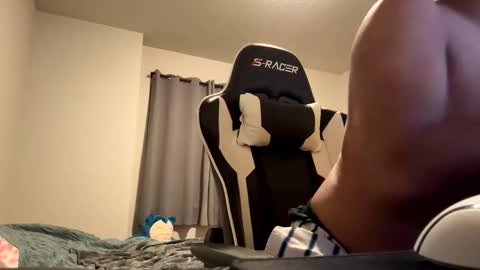 beej4yy305 online show from 19, 4, 2026