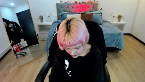 Snapshot of bela_craxkerr chatting on 2, 5, 2026 Bela online show from 2, 5, 2026