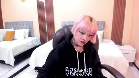 Snapshot of bela_craxkerr chatting on 7, 5, 2026 Bela online show from 7, 5, 2026