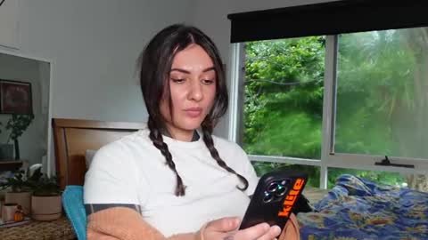 Snapshot of belen_osqura chatting on 30, 6, 2026 Alt Aussie online show from 30, 6, 2026