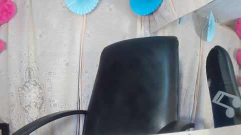 Snapshot of belinda_luna_ chatting on 5, 12, 2024 modelo independiente online show from 5, 12, 2024