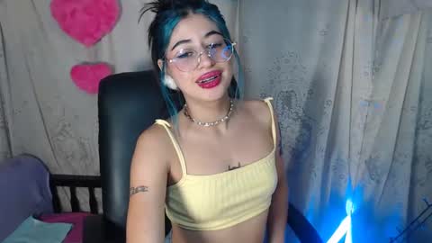 Snapshot of belinda_luna_ chatting on 7, 12, 2024 modelo independiente online show from 7, 12, 2024