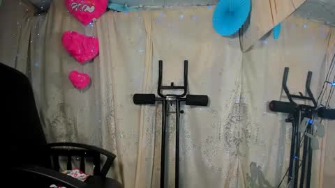 Snapshot of belinda_luna_ chatting on 9, 3, 2025 modelo independiente online show from 9, 3, 2025