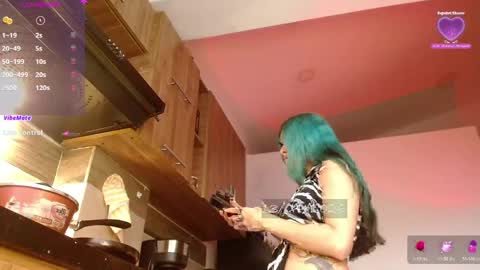   online show from 13, 4, 2026