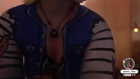 Snapshot of bella__donne chatting on 24, 10, 2025 online show from 24, 10, 2025