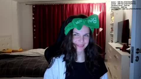 Alicia Belvedere online show from 13, 6, 2026