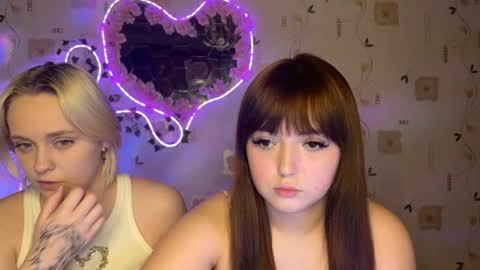 bella_and_alice online show from 15, 10, 2025