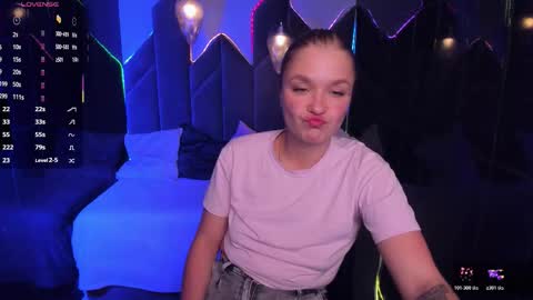 Bella online show from 31, 10, 2025