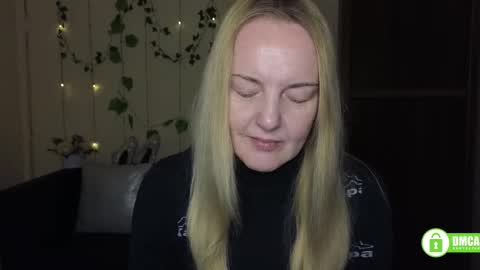 Snapshot of bella_hadatt chatting on 27, 2, 2026 Bella online show from 27, 2, 2026