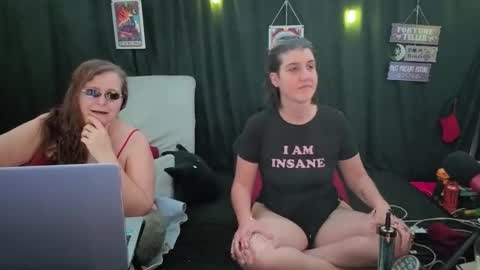 Bella James online show from 25, 11, 2025