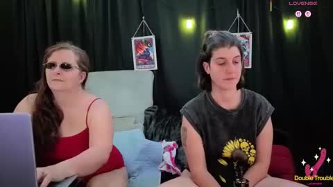 Bella James online show from 3, 12, 2025