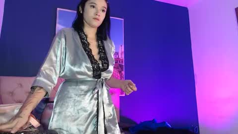 Snapshot of bella_lr chatting on 19, 5, 2026 Valentina online show from 19, 5, 2026