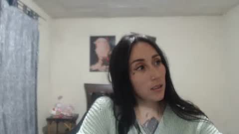 bella_luna34 online show from 22, 4, 2026