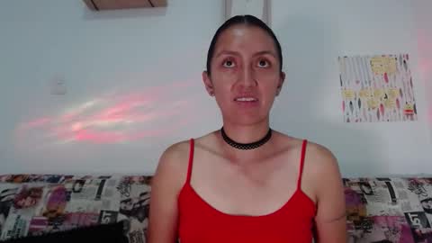 Bella Marlowe online show from 4, 12, 2025