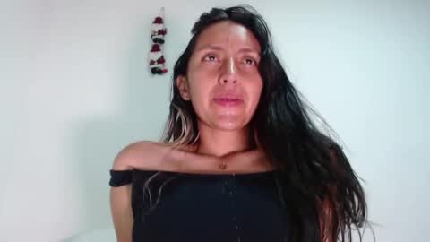 Bella Marlowe online show from 19, 12, 2025