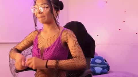 Bella online show from 23, 3, 2026