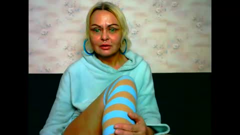 Bella Nathalie online show from 14, 1, 2026