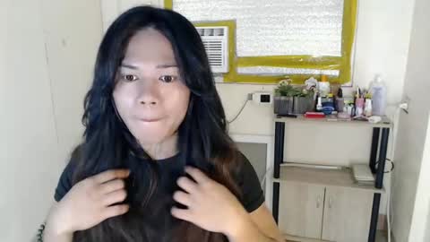 bella_ngo online show from 7, 6, 2026