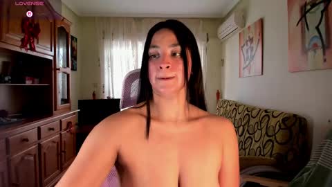 bella_pocahontas3 online show from 27, 2, 2025