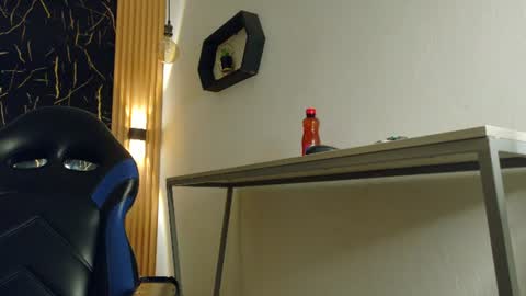     online show from 9, 7, 2026