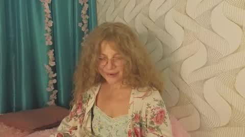 Snapshot of bella_swonn_ chatting on 5, 1, 2026 Bella online show from 5, 1, 2026