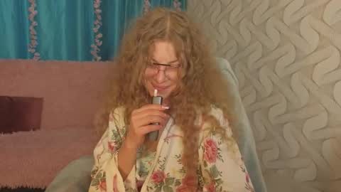 Snapshot of bella_swonn_ chatting on 13, 1, 2026 Bella online show from 13, 1, 2026