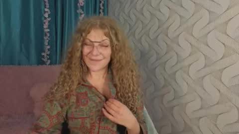 Snapshot of bella_swonn_ chatting on 15, 1, 2026 Bella online show from 15, 1, 2026