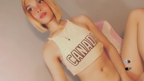 Snapshot of bella_tara chatting on 3, 1, 2025 Bella online show from 3, 1, 2025