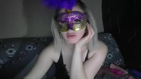 Snapshot of bella_tessy chatting on 16, 5, 2026 Tessy online show from 16, 5, 2026