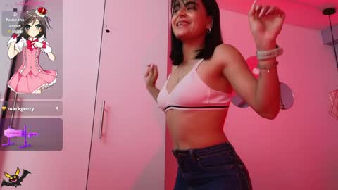 Bella online show from 4, 12, 2024