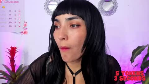 Bella online show from 13, 1, 2025